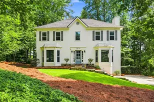3810 Running Fox Dr, Marietta, GA 30062 - Photo 2