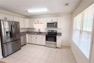125 Sampson Ct, Covington, GA 30016 - Photo 2
