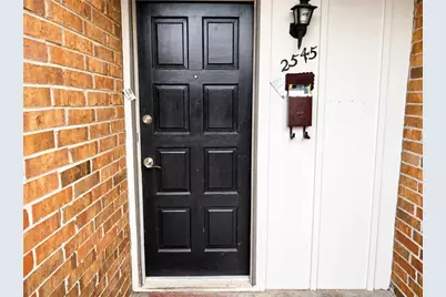 2545 Bradford Square NE, Atlanta, GA 30345 - Photo 2