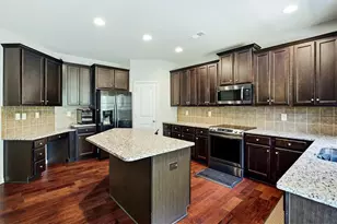 971 Sonoma Dr, Lawrenceville, GA 30045 - Photo 10