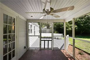 1347 Chalmette Dr NE, Atlanta, GA 30306 - Photo 20