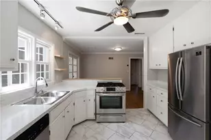 1347 Chalmette Dr NE, Atlanta, GA 30306 - Photo 2
