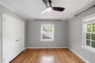 1347 Chalmette Dr NE, Atlanta, GA 30306 - Photo 4