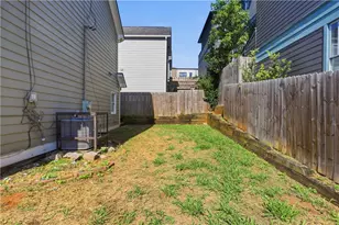 64 Bass St SE, Atlanta, GA 30315 - Photo 34