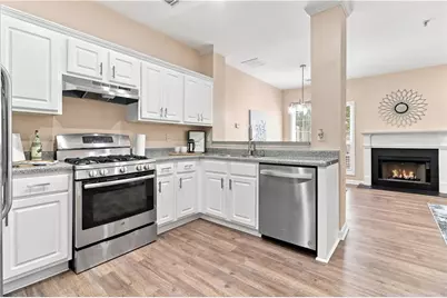 7131 Biltmore Way, Lithonia, GA 30058 - Photo 4