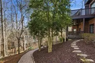 6086 Governors Walk Dr, Canton, GA 30115 - Photo 8