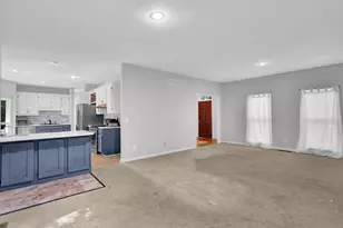 2548 Zachary Woods Dr NW, Marietta, GA 30064 - Photo 16