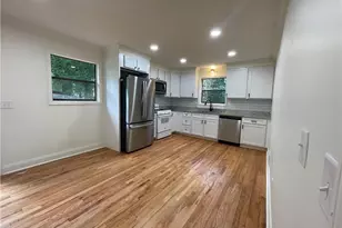 106 Spring Way, Woodstock, GA 30189 - Photo 6