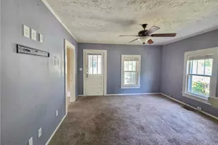 335 E Pine St, Rockmart, GA 30153 - Photo 6