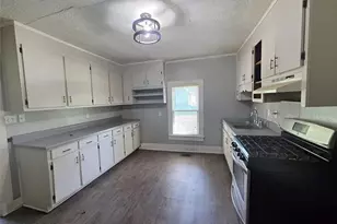 335 E Pine St, Rockmart, GA 30153 - Photo 8