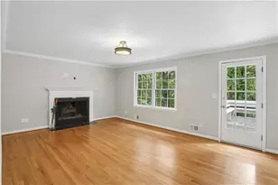 2063 Six Branches Dr, Roswell, GA 30076 - Photo 8
