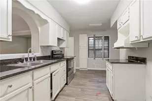 1846 Shamrock Dr, Decatur, GA 30032 - Photo 12