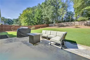 514 Hamlet Dr, Loganville, GA 30052 - Photo 4