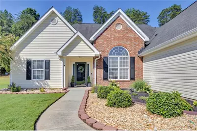514 Hamlet Drive, Loganville, GA 30052 - Photo 2