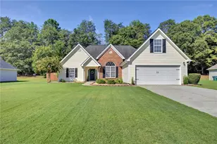 514 Hamlet Dr, Loganville, GA 30052 - Photo 1