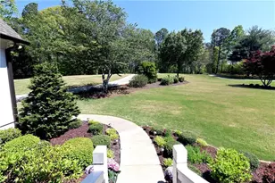 204 Lynn Ln, Canton, GA 30115 - Photo 8