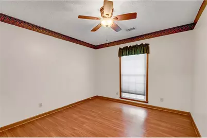607 Stonemill Manor, Lithonia, GA 30058 - Photo 18