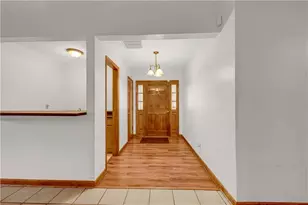 607 Stonemill Manor, Lithonia, GA 30058 - Photo 6