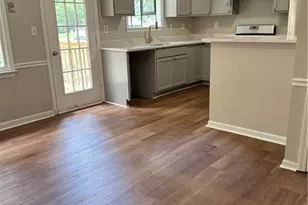 1192 Grayland Ln, Lawrenceville, GA 30046 - Photo 6