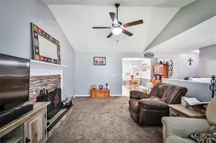 401 Winding Valley Dr, Rockmart, GA 30153 - Photo 8