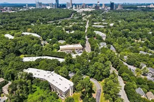 2201 Pine Heights Dr NE, Atlanta, GA 30324 - Photo 4