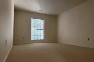 2201 Pine Heights Dr NE, Atlanta, GA 30324 - Photo 22