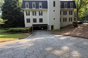 2201 Pine Heights Dr NE, Atlanta, GA 30324 - Photo 30