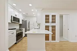 2201 Pine Heights Dr NE, Atlanta, GA 30324 - Photo 22