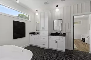 2014 Cambridge Ave, College Park, GA 30337 - Photo 34