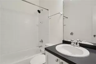 3675 Peachtree Rd NE, Atlanta, GA 30319 - Photo 18