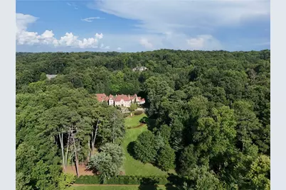 5375 Long Island Drive, Atlanta, GA 30327 - Photo 150