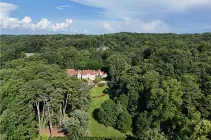 5375 Long Island Dr, Atlanta, GA 30327 - Photo 150