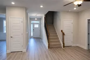 646 Bald Ridge Cir, Demorest, GA 30535 - Photo 2