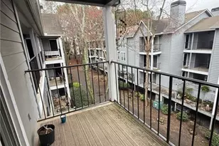 324 Granville Ct, Sandy Springs, GA 30328 - Photo 22