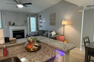 324 Granville Ct, Sandy Springs, GA 30328 - Photo 8