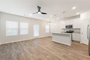 11516 Kimberly Wy, Hampton, GA 30228 - Photo 6