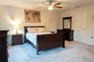 6960 Newcastle Ct, Fairburn, GA 30213 - Photo 12