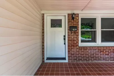 25 Lakeshore Drive, Avondale Estates, GA 30002 - Photo 2