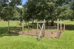 1315 White Hill School Rd, Commerce, GA 30529 - Photo 20
