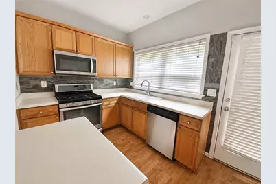 1560 Anna Ruby Lane, Kennesaw, GA 30152 - Photo 2