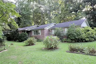 3326 New MacLand Rd, Powder Springs, GA 30127 - Photo 2