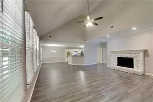 5025 Oak Hollow Dr NW, Acworth, GA 30102 - Photo 4