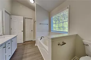 863 Langley View Ct, Loganville, GA 30052 - Photo 10