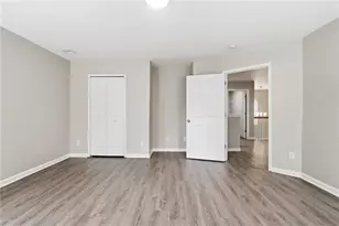 7307 Toccoa Cir, Union City, GA 30291 - Photo 22
