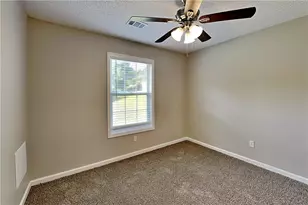705 Beranda Cir, Douglasville, GA 30134 - Photo 12