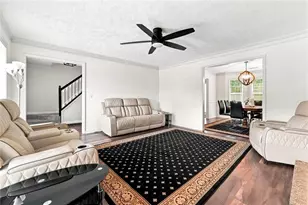 932 Sugar Meadow Ln, Buford, GA 30518 - Photo 4