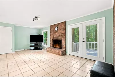 1050 Skyline Drive, Covington, GA 30014 - Photo 26