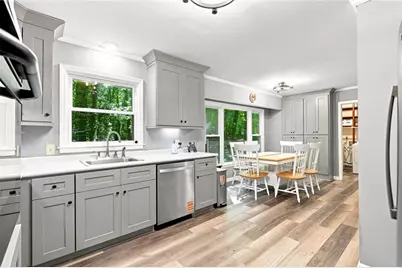 1050 Skyline Drive, Covington, GA 30014 - Photo 12