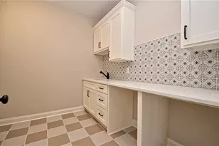 810 N Hampton Wy, Monroe, GA 30656 - Photo 26