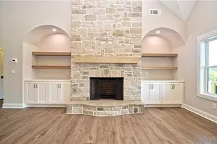 810 N Hampton Wy, Monroe, GA 30656 - Photo 14